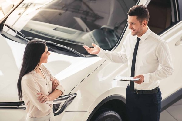 Des utilitaires fiables pour les professionnels dans une concession Renault